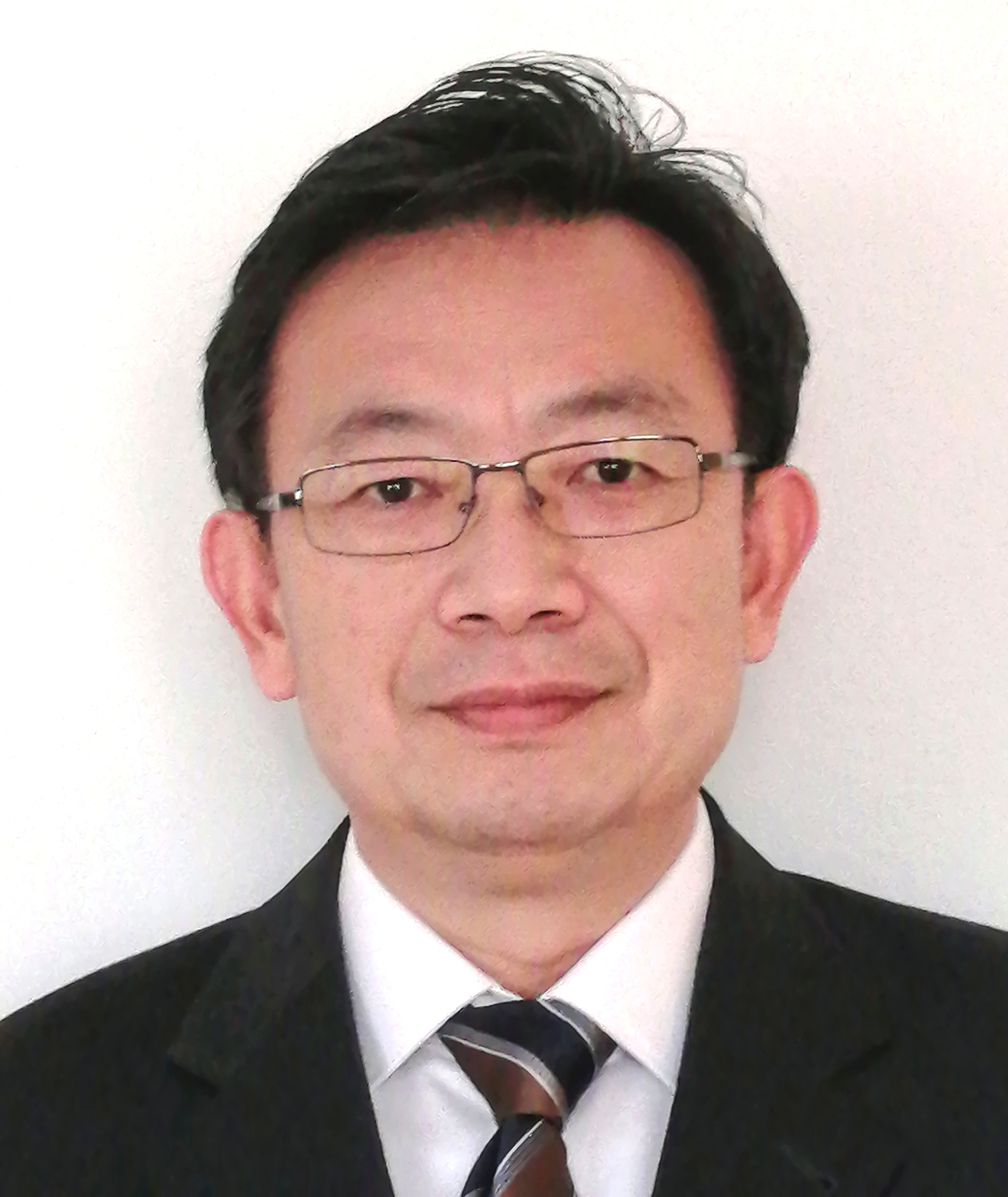 Dr. Yi Deng, Large Scale Solar EU, Speaker